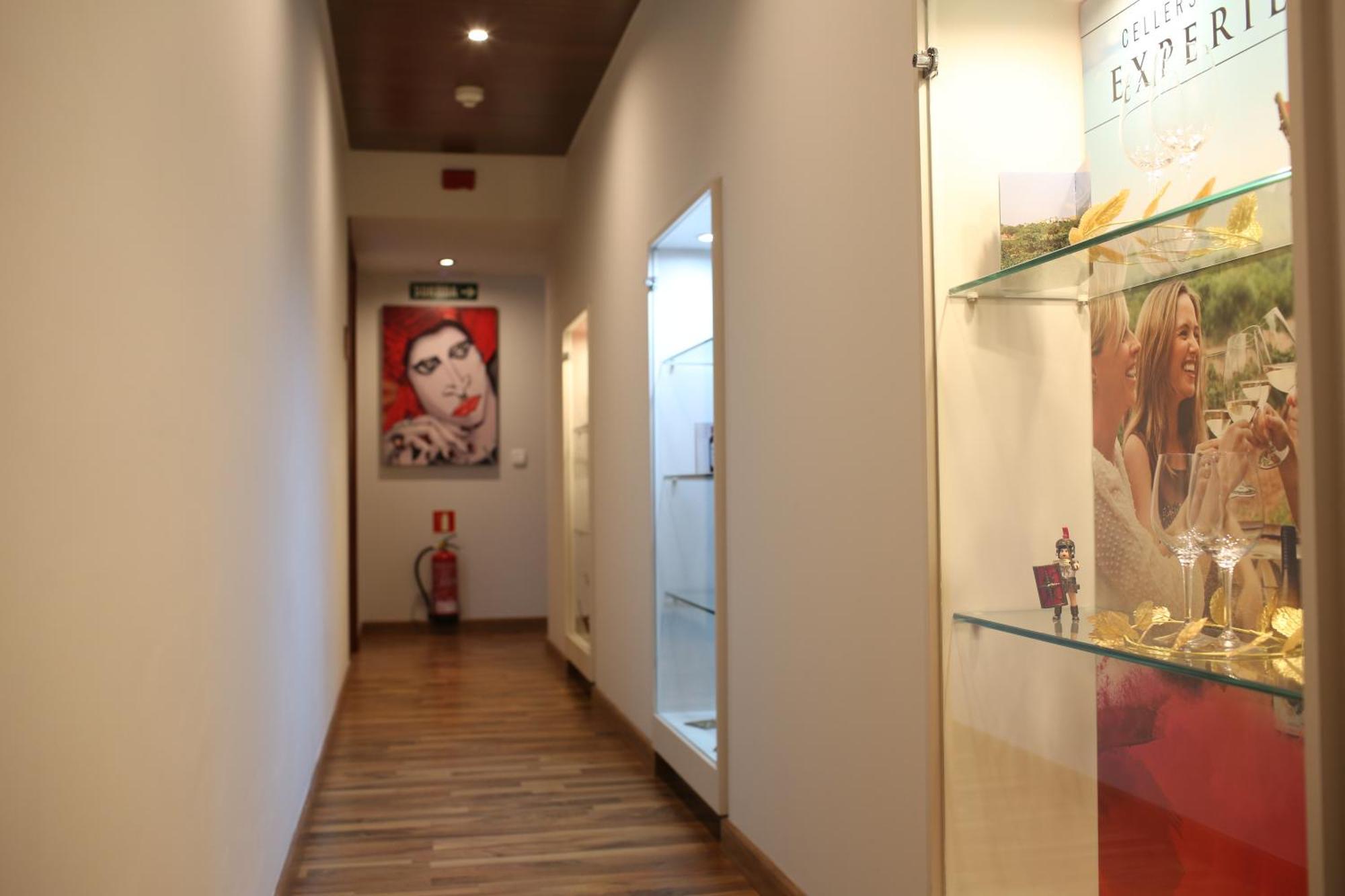 Priorat Boutique Hotel Llorenc del Penedes Exterior photo