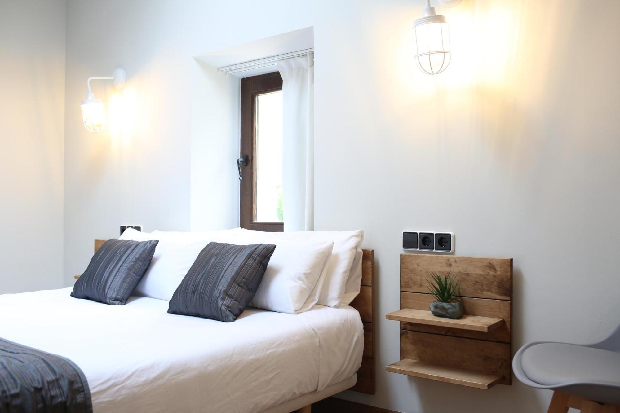Priorat Boutique Hotel Llorenc del Penedes Exterior photo